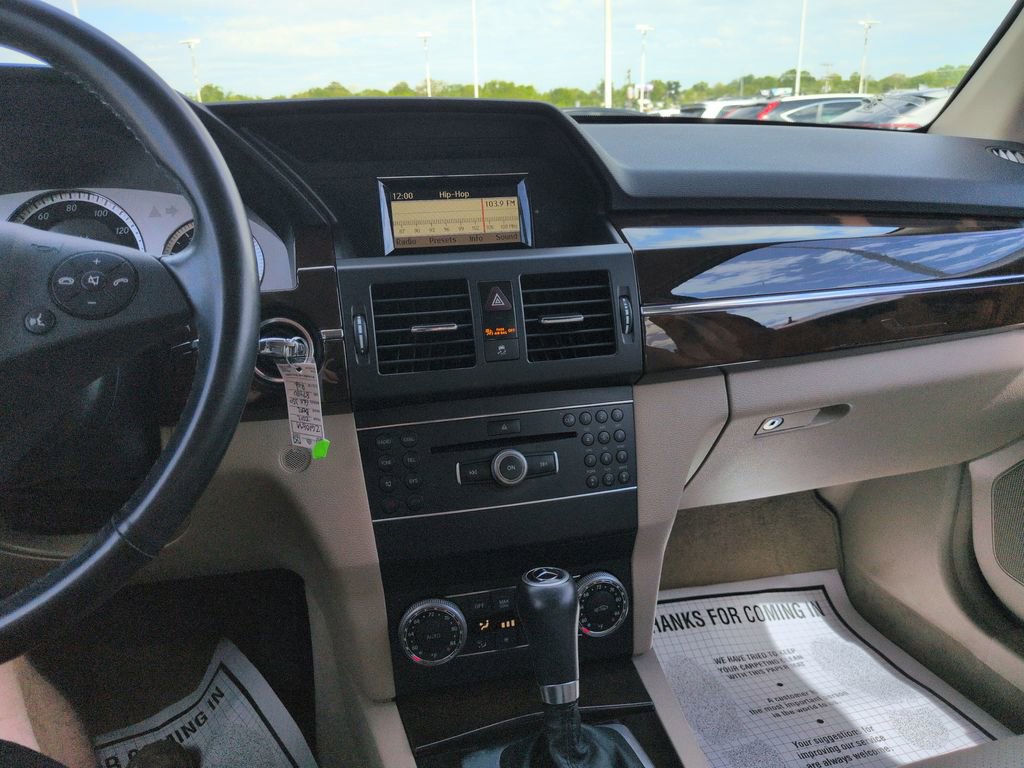 Used 2012 Mercedes-Benz GLK 350 4MATIC image 17
