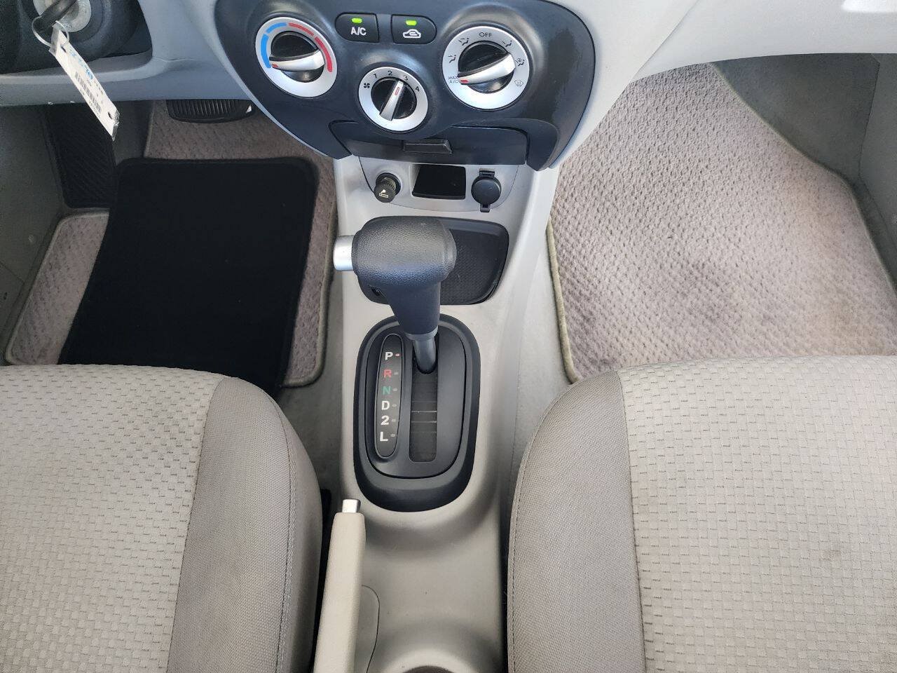 Used 2007 Hyundai Accent GS FWD image 25