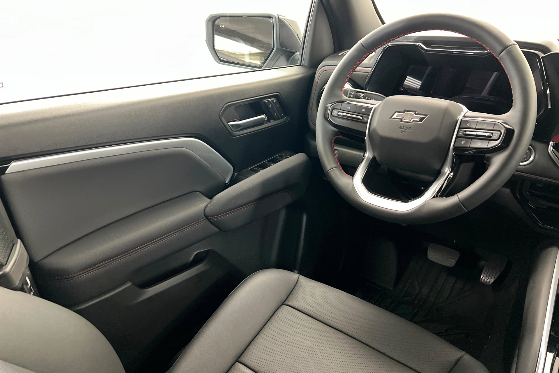 New 2026 Chevrolet Colorado Z71 image 12