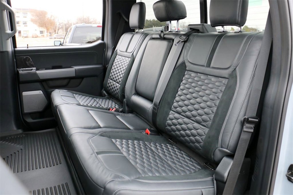 New 2026 Ford F250 Lariat w/ Black Appearance Package image 23