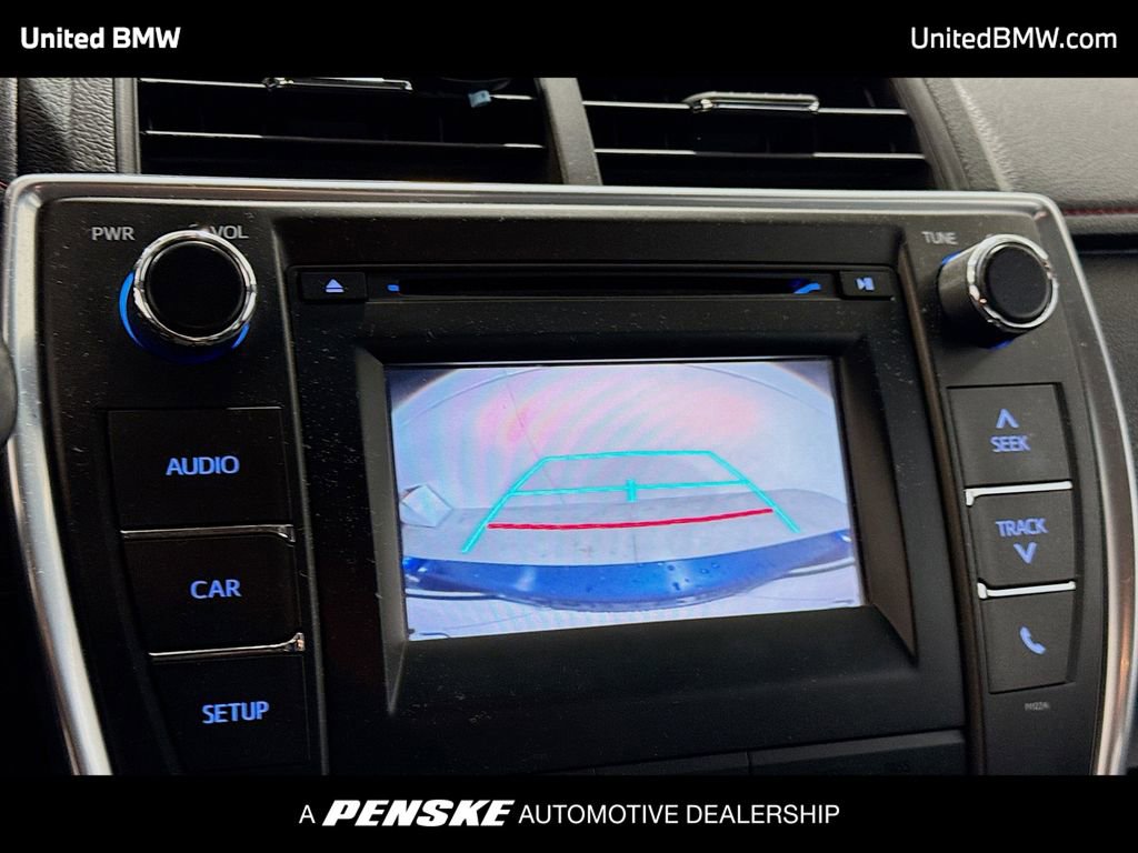 Used 2016 Toyota Camry SE image 9