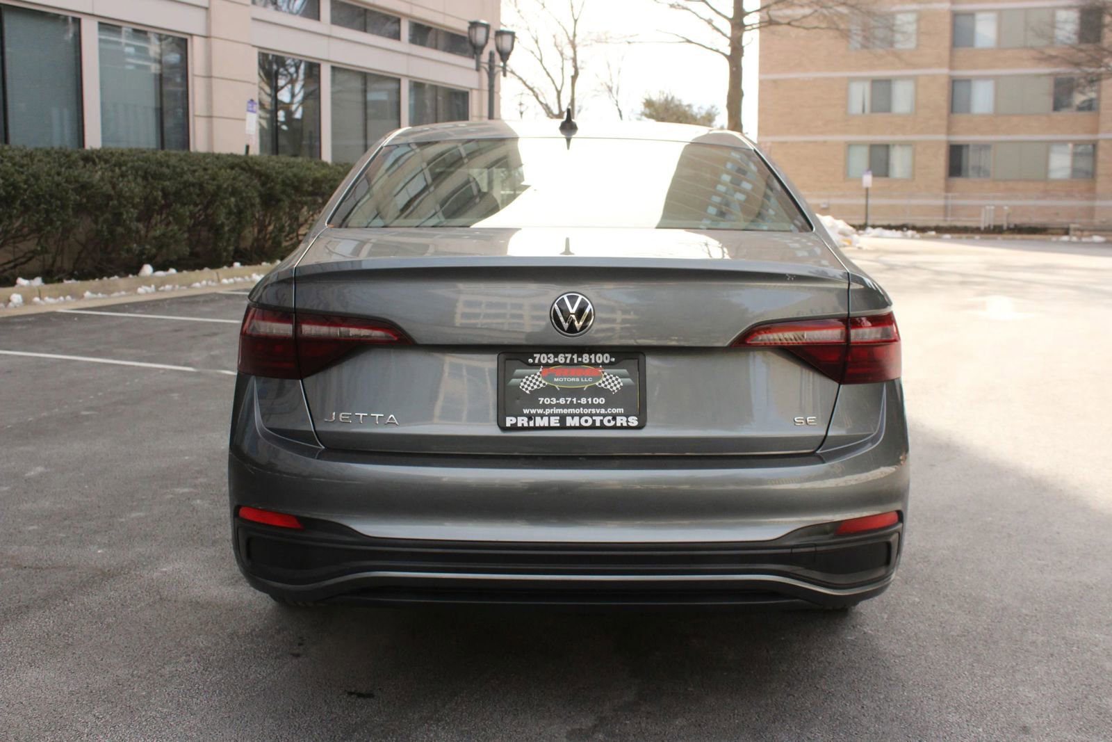 Used 2024 Volkswagen Jetta SE FWD image 8
