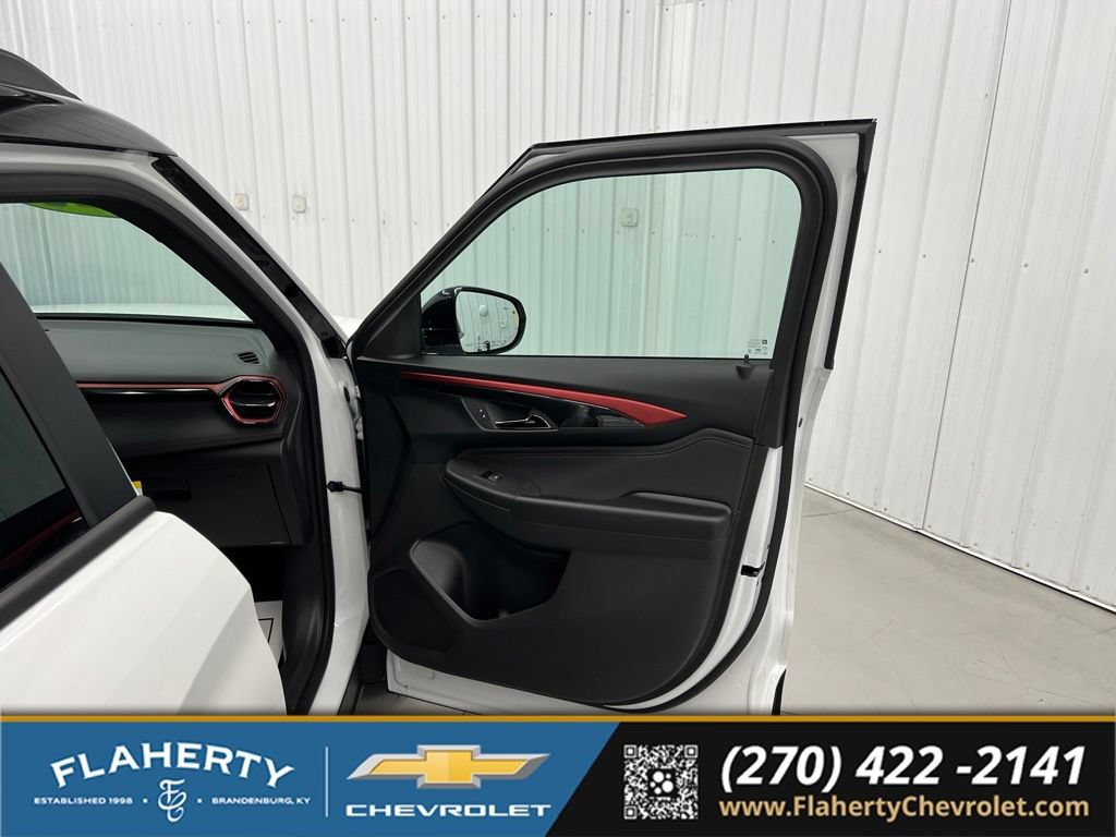 New 2026 Chevrolet TrailBlazer RS w/ Convenience Package FWD image 14