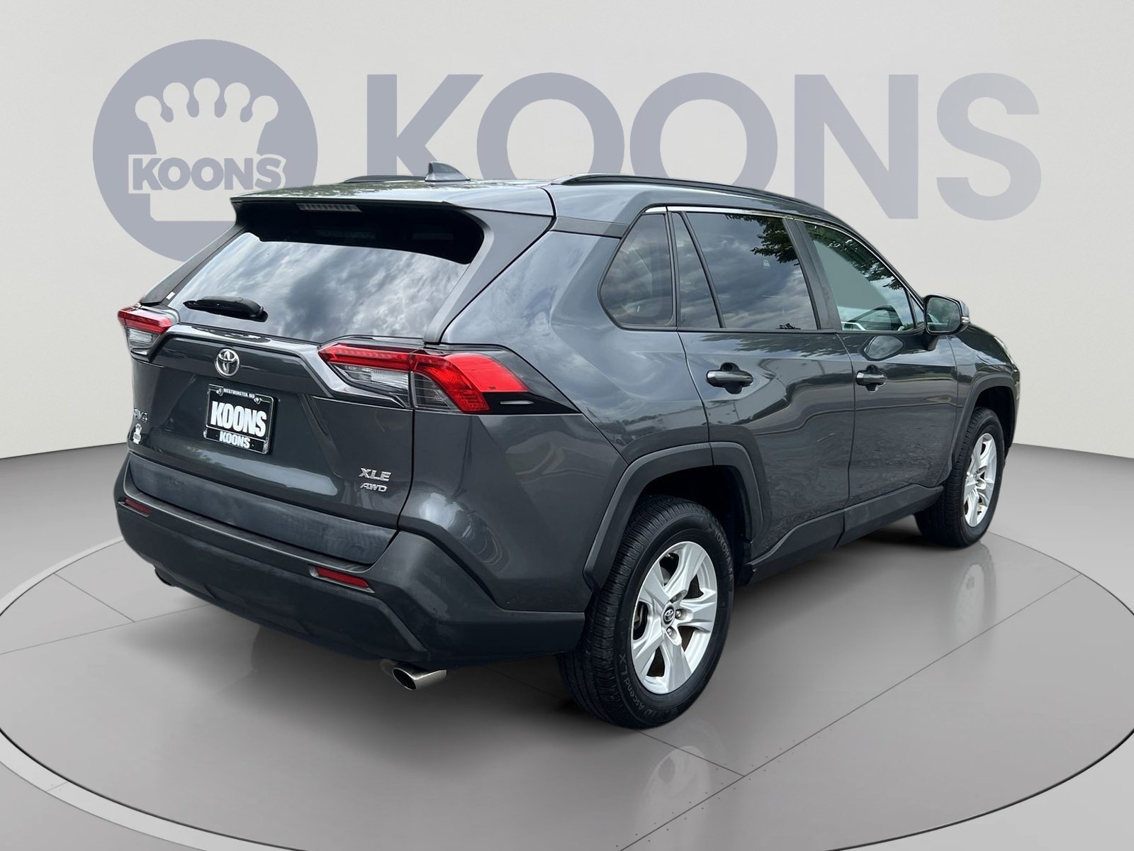 Used 2019 Toyota RAV4 XLE w/ All Weather Liner Package AWD/4WD image 7