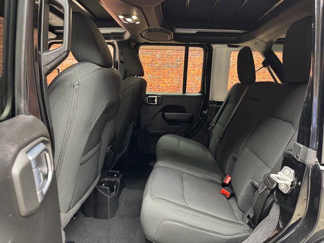 Used 2021 Jeep Wrangler Unlimited Willys image 27