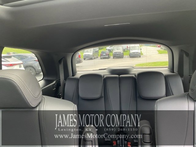 New 2025 Mercedes-Benz GLS 450 4MATIC image 24