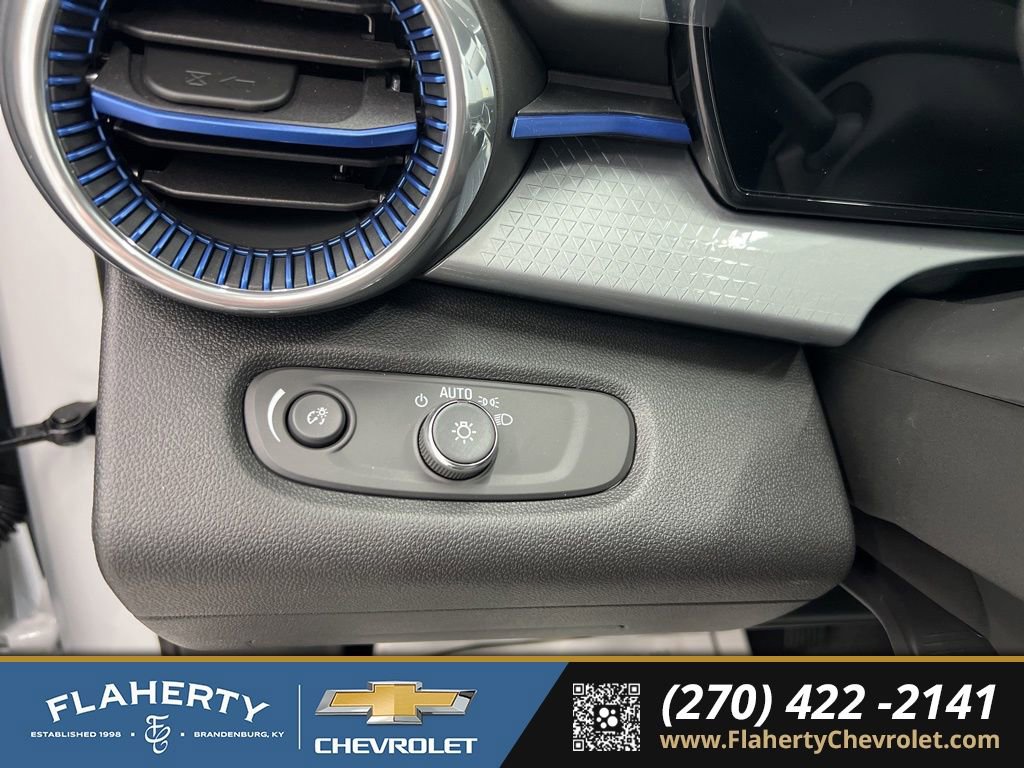 New 2026 Chevrolet Trax LT image 22