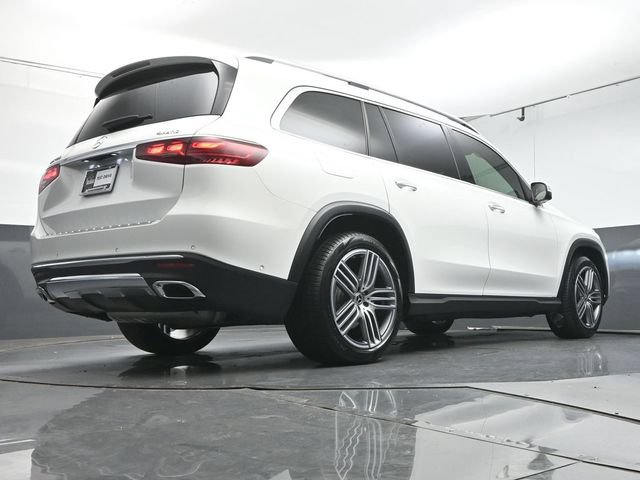 Certified 2026 Mercedes-Benz GLS 450 4MATIC image 41