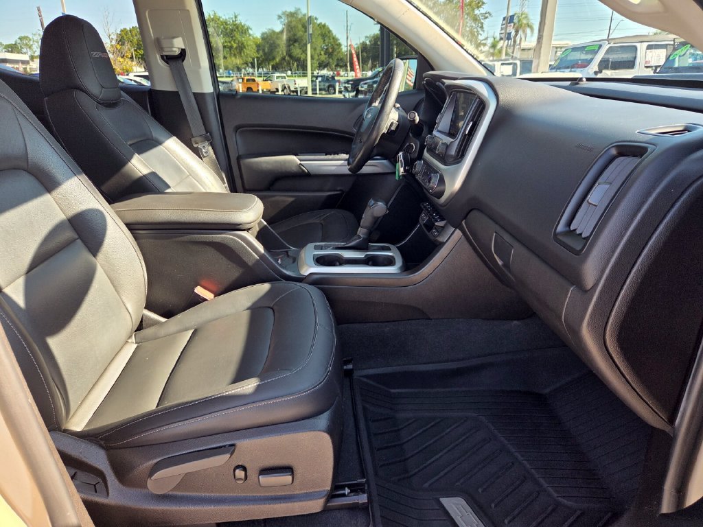Used 2021 Chevrolet Colorado ZR2 w/ ZR2 Dusk Special Edition AWD/4WD image 16