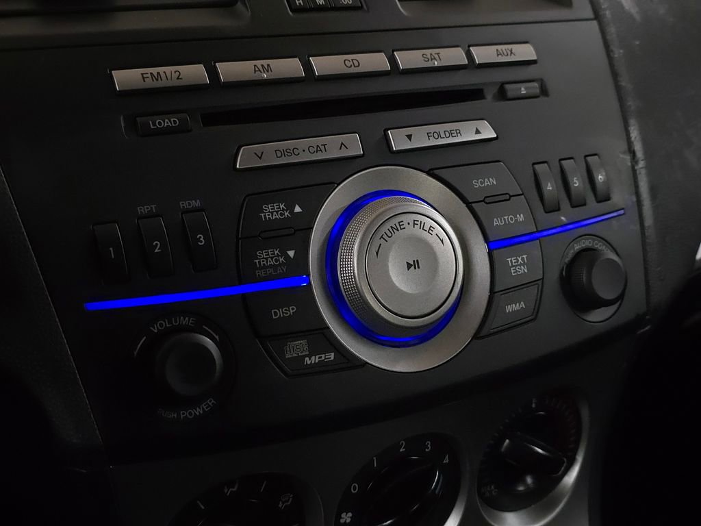 Used 2010 MAZDA MAZDA3 i Touring image 26