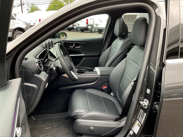 Used 2026 Mercedes-Benz GLC 300 4MATIC image 23