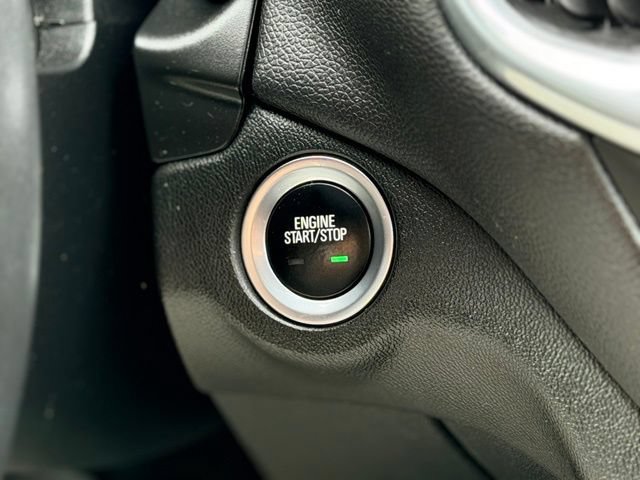 Used 2019 Chevrolet Equinox LT w/ Driver Convenience Package FWD image 13