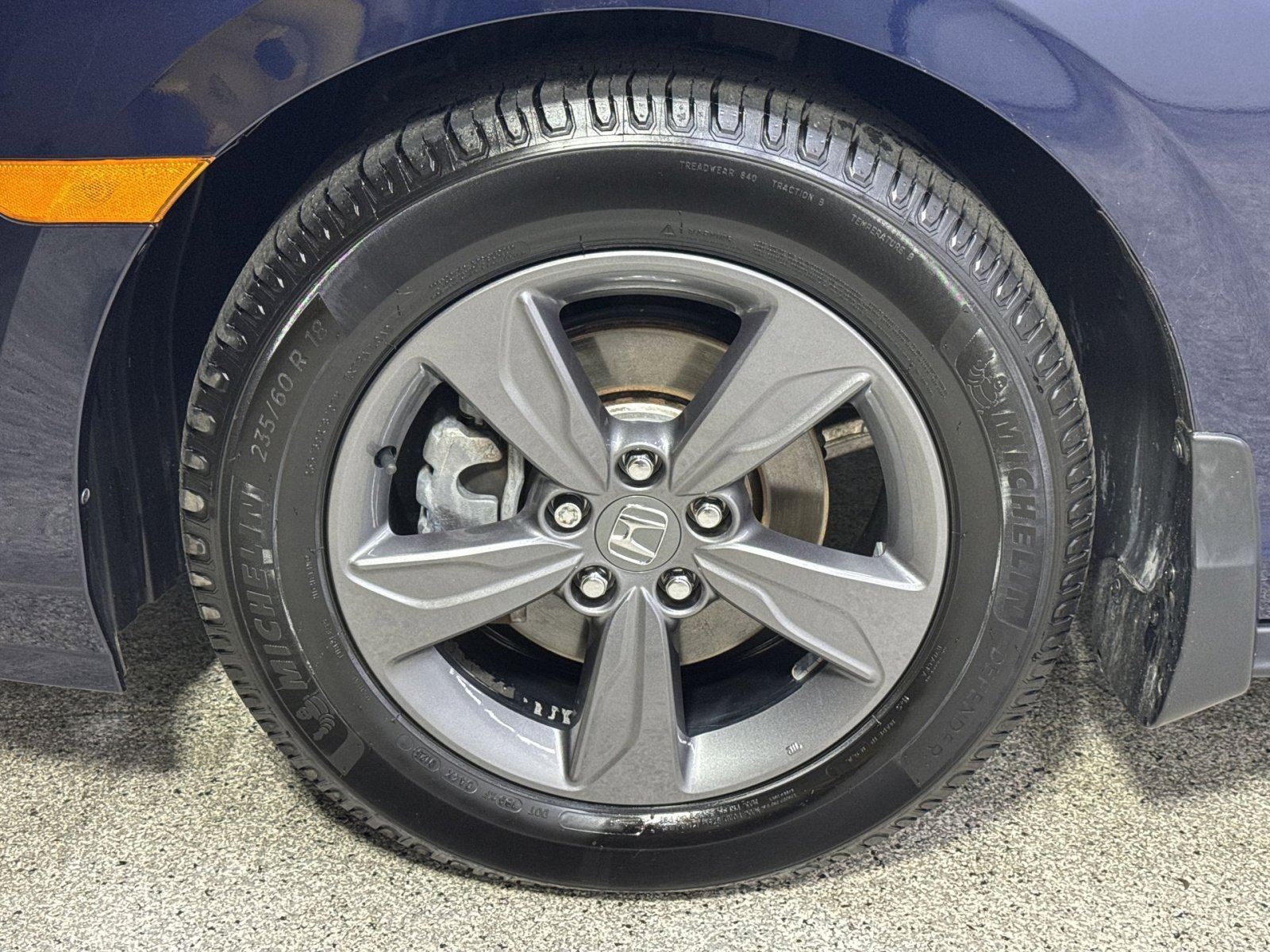 Used 2022 Honda Odyssey EX image 16