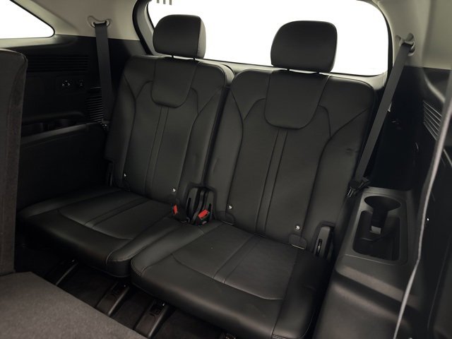 Used 2025 Kia Sorento S image 31