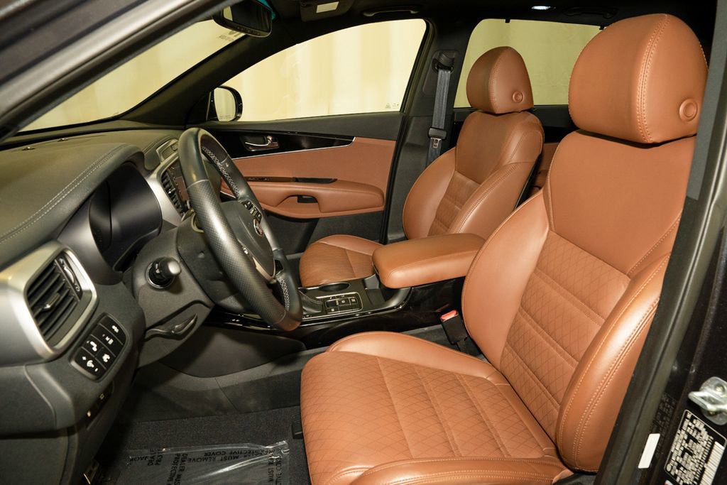 Used 2019 Kia Sorento SX image 14