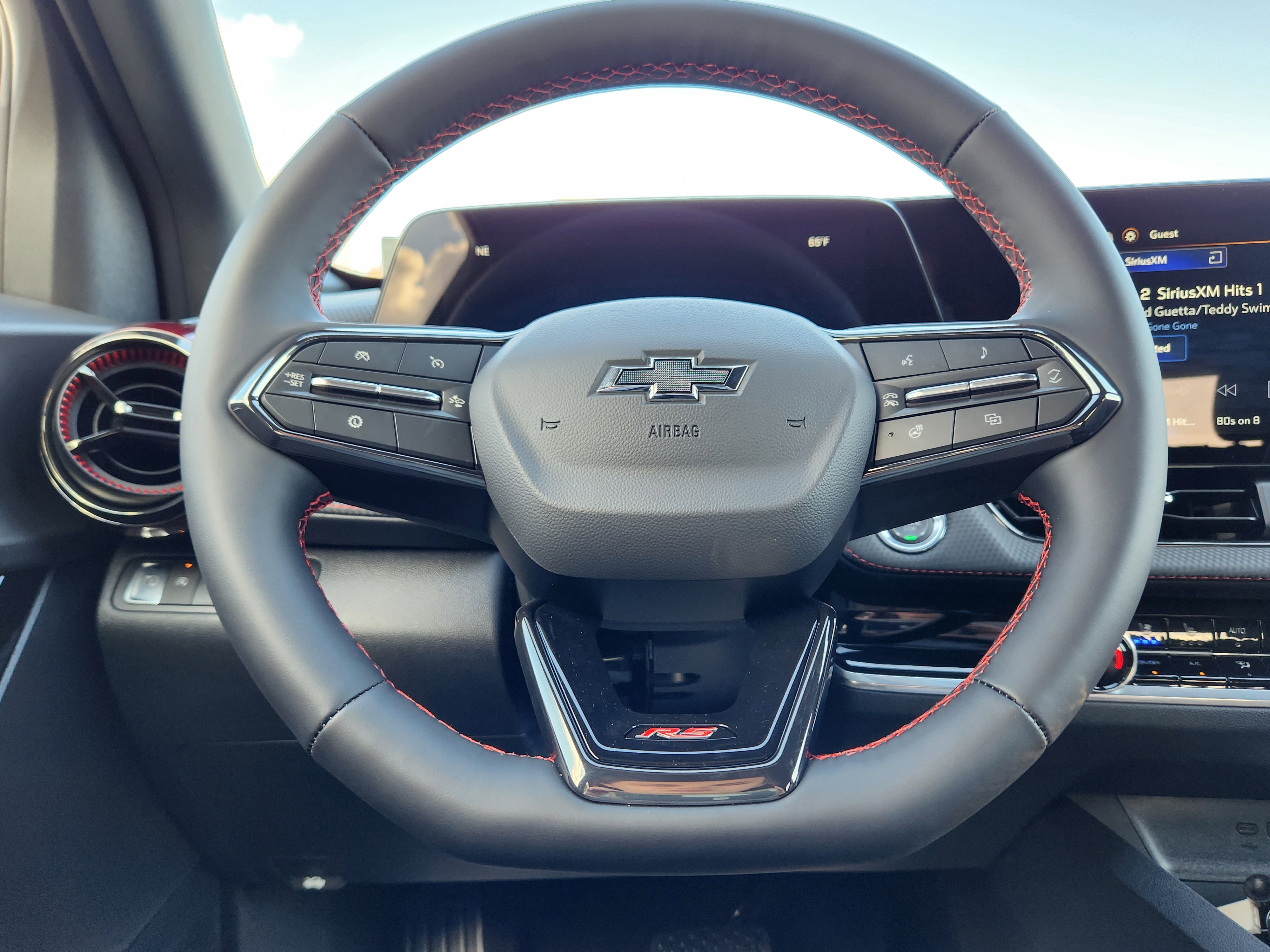 New 2026 Chevrolet Equinox RS image 13