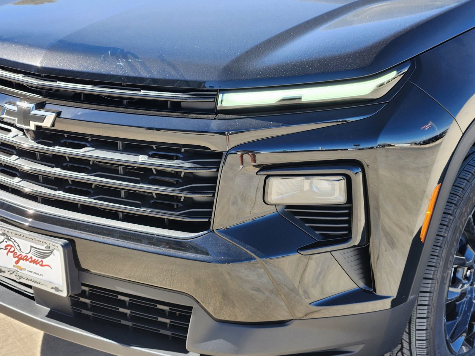 New 2026 Chevrolet Traverse LT w/ Midnight/Sport Edition image 8