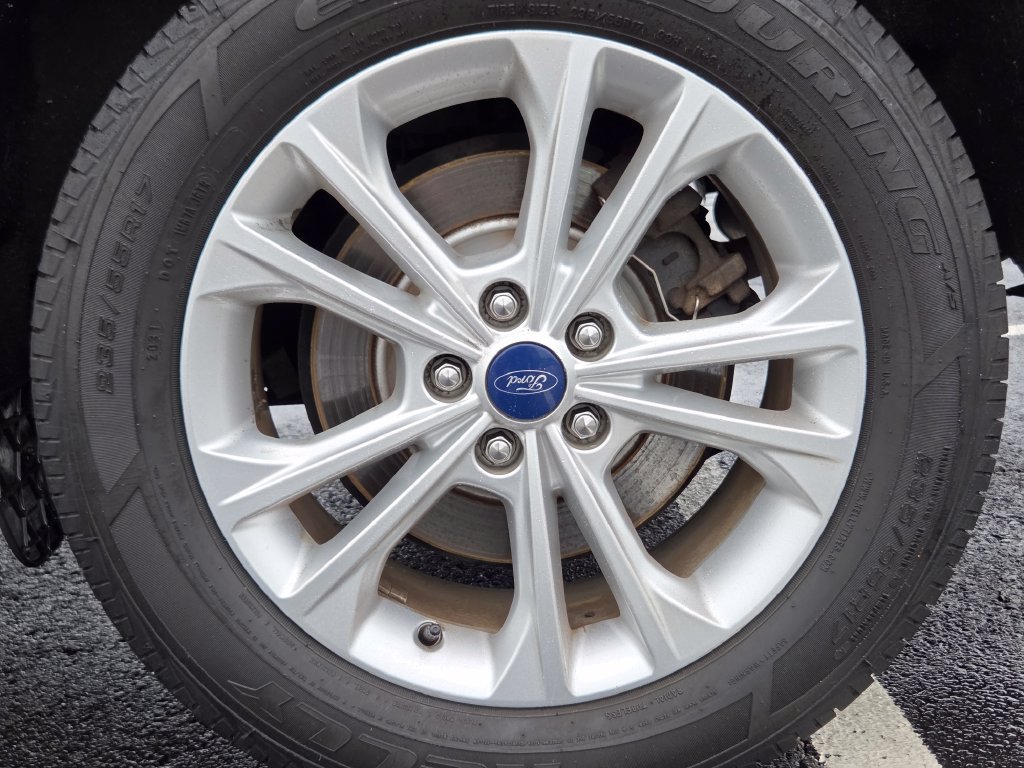 Used 2018 Ford Escape SEL FWD image 14