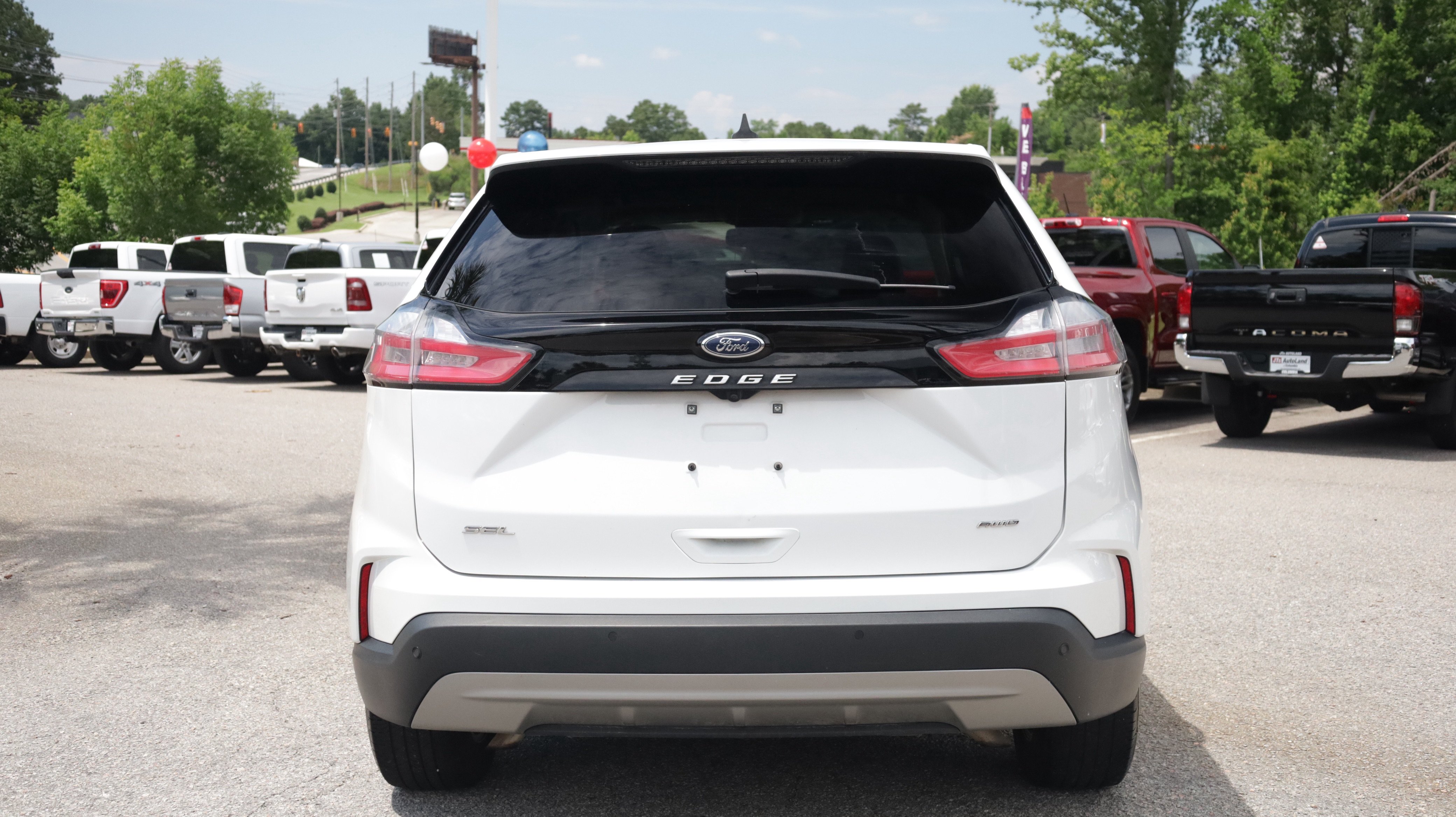 Used 2024 Ford Edge SEL AWD/4WD image 4