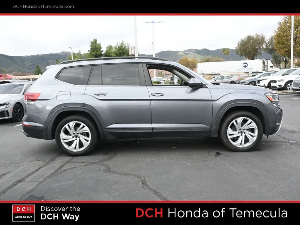 Used 2021 Volkswagen Atlas SE w/ Panoramic Sunroof Package FWD image 5