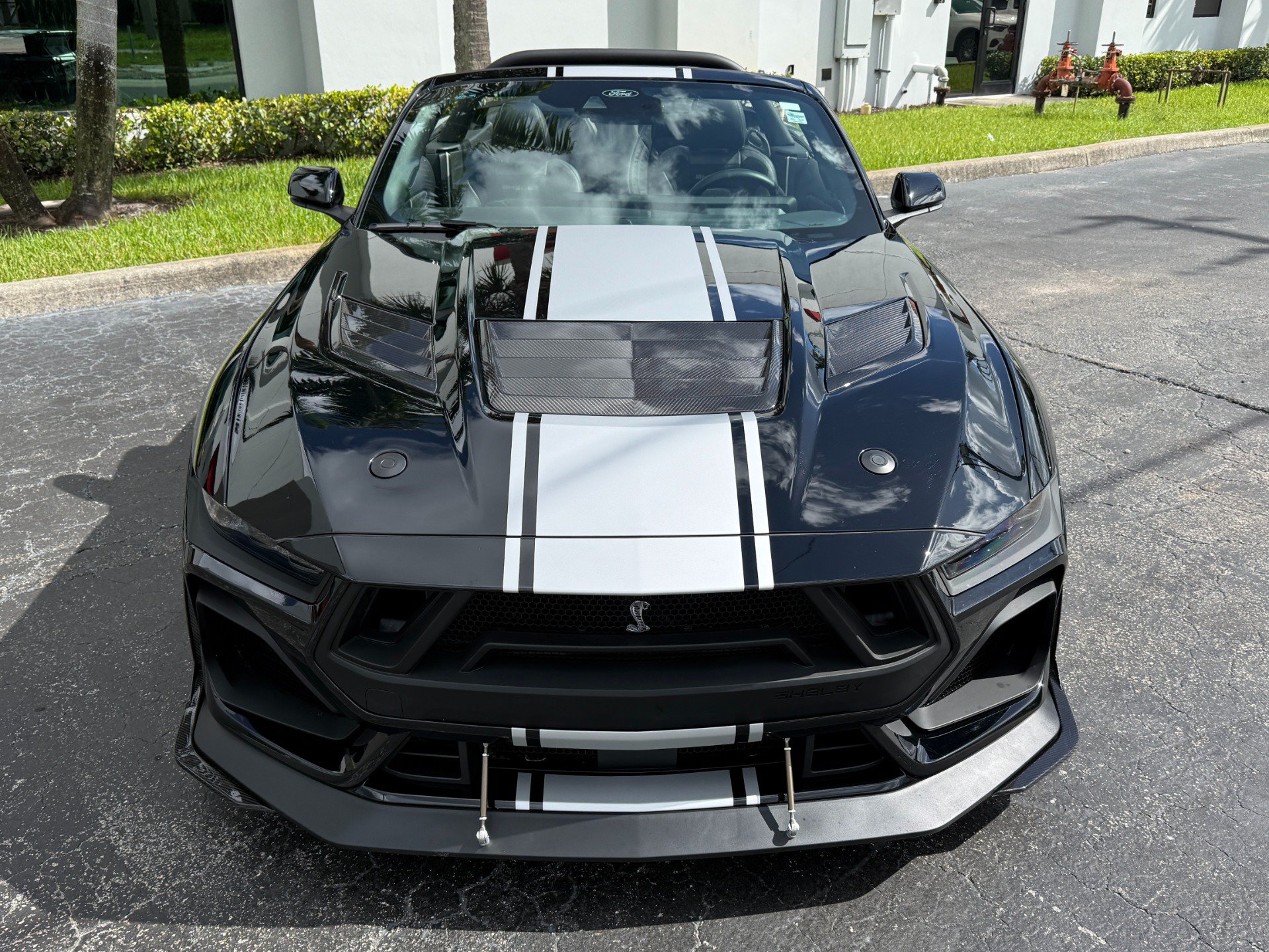 Used 2025 Ford Mustang GT Premium w/ GT Performance Package RWD image 5