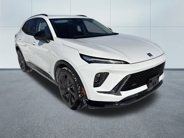 Used 2025 Buick Envision Sport Touring image 4