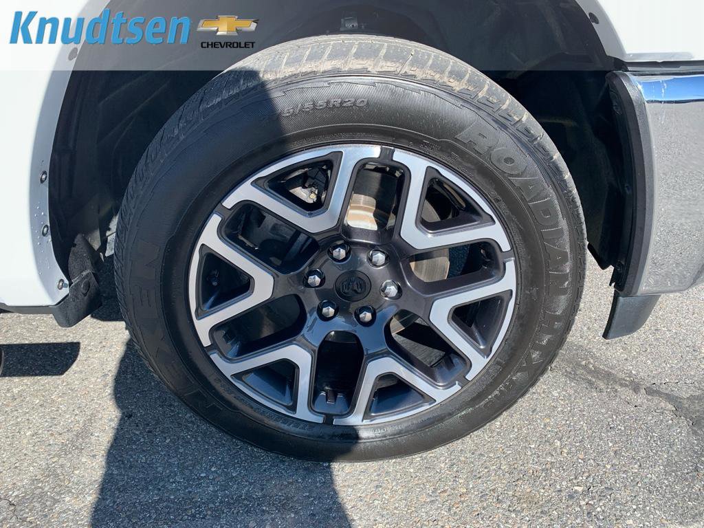 Used 2025 RAM 1500 Laramie image 9