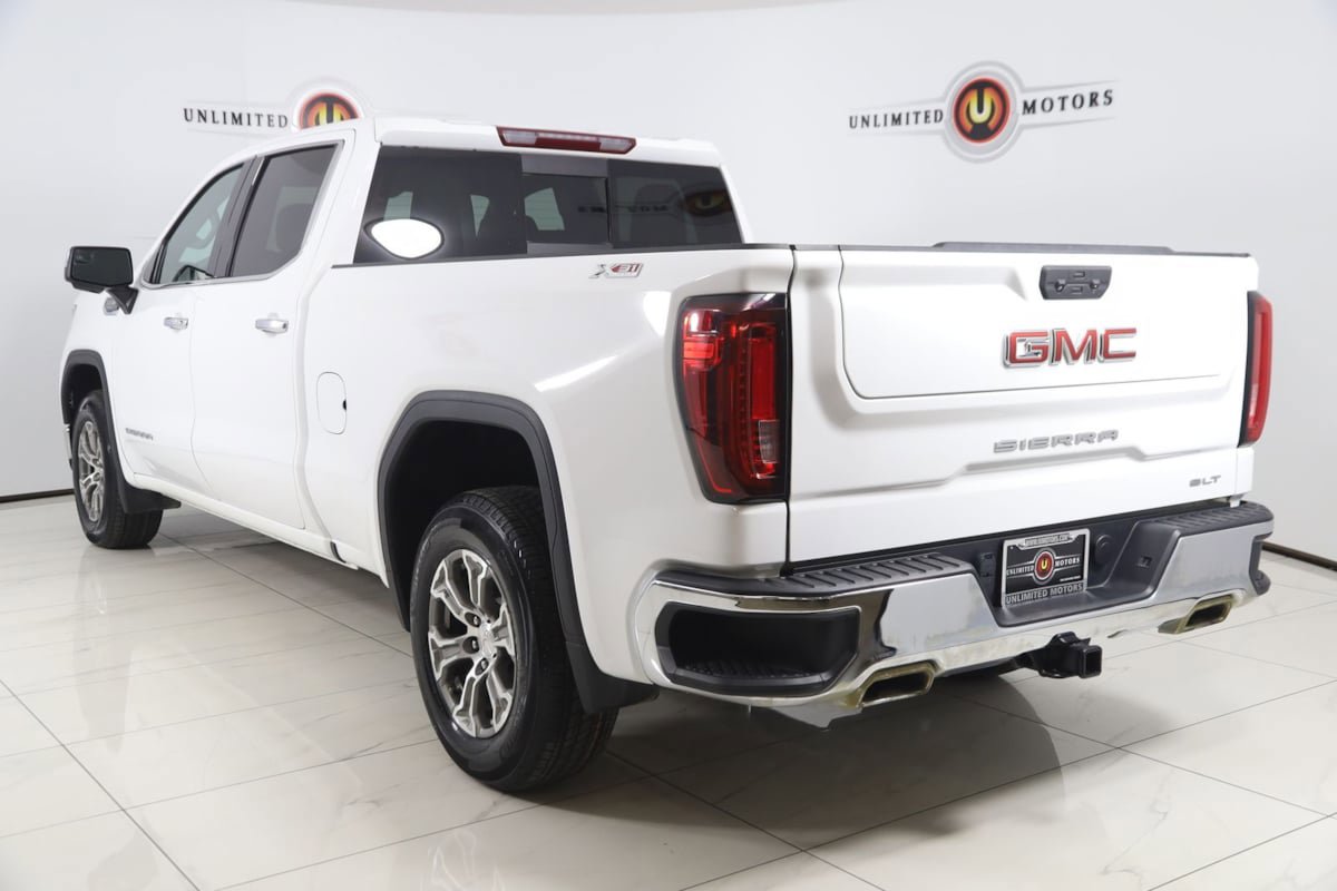 Used 2023 GMC Sierra 1500 SLT w/ SLT Convenience Package AWD/4WD image 4