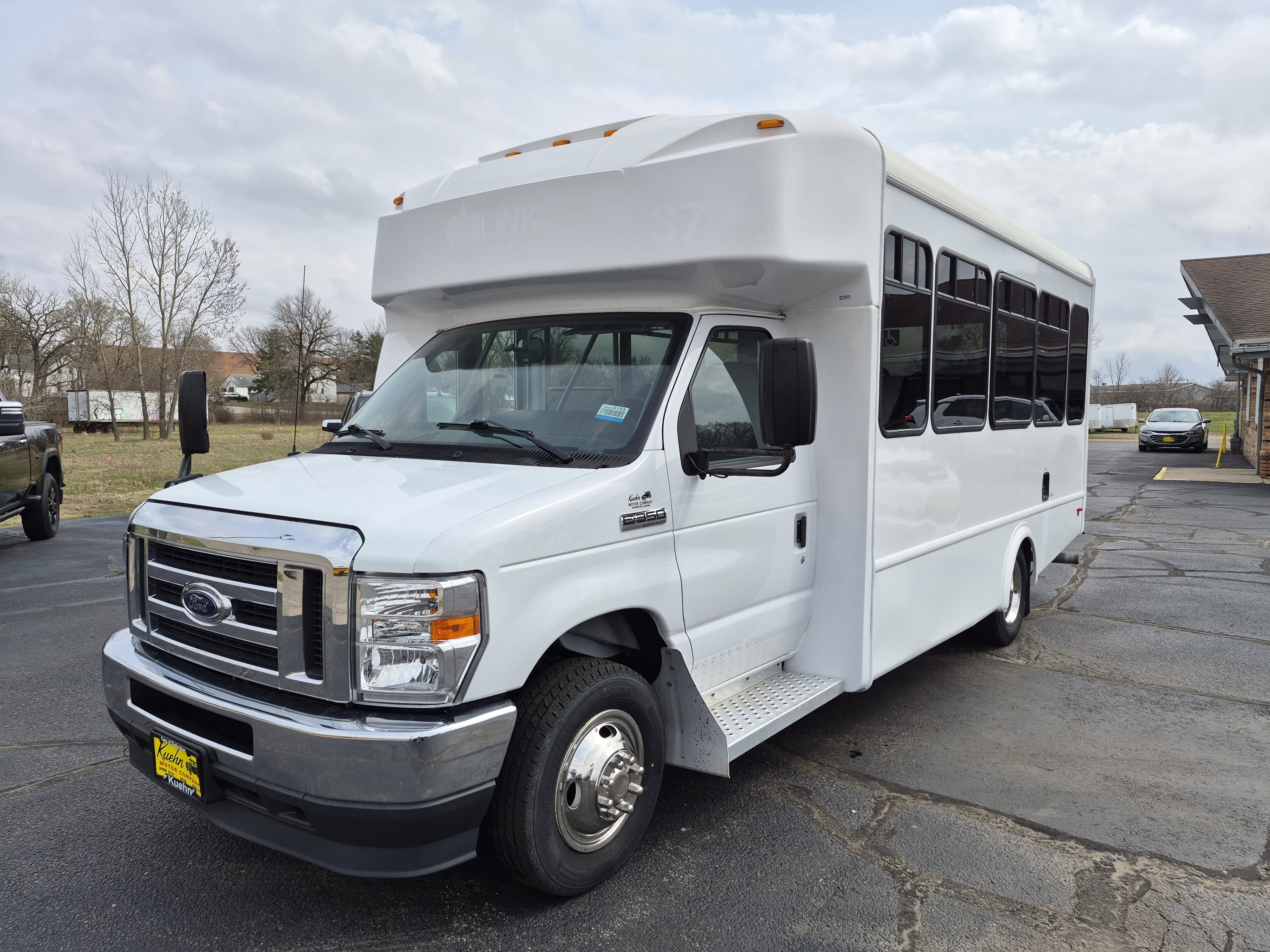 Used 2021 Ford E-350 and Econoline 350 Super Duty w/ Shuttle Bus Prep Package RWD image 4
