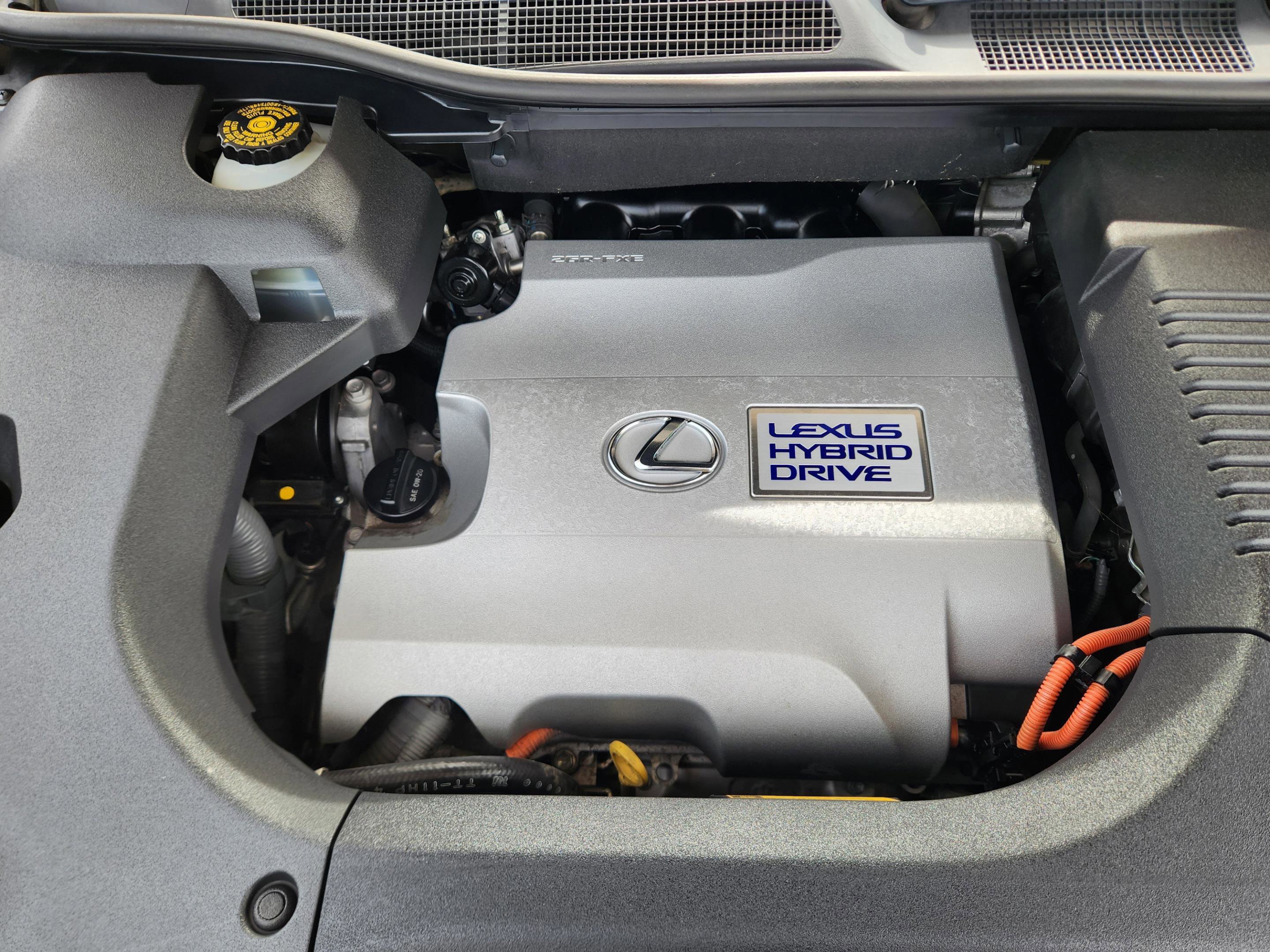 Used 2015 Lexus RX 450h FWD image 33