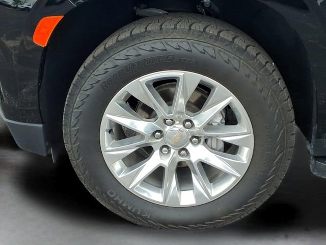 Used 2024 Chevrolet Tahoe Premier AWD/4WD image 19