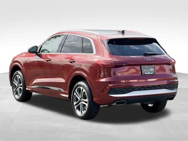 Certified 2025 Audi Q5 Premium w/ Premium Plus AWD/4WD image 5