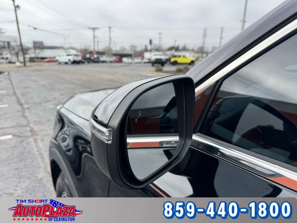 Used 2020 Kia Telluride EX image 16