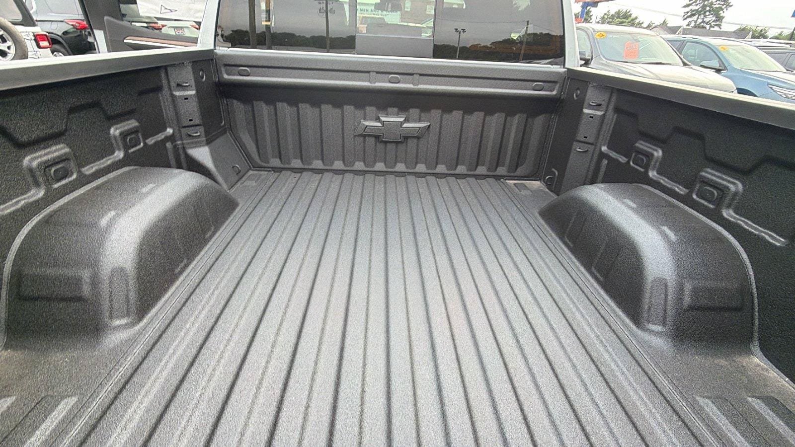 New 2026 Chevrolet Silverado 1500 High Country w/ High Country Premium Package AWD/4WD image 15