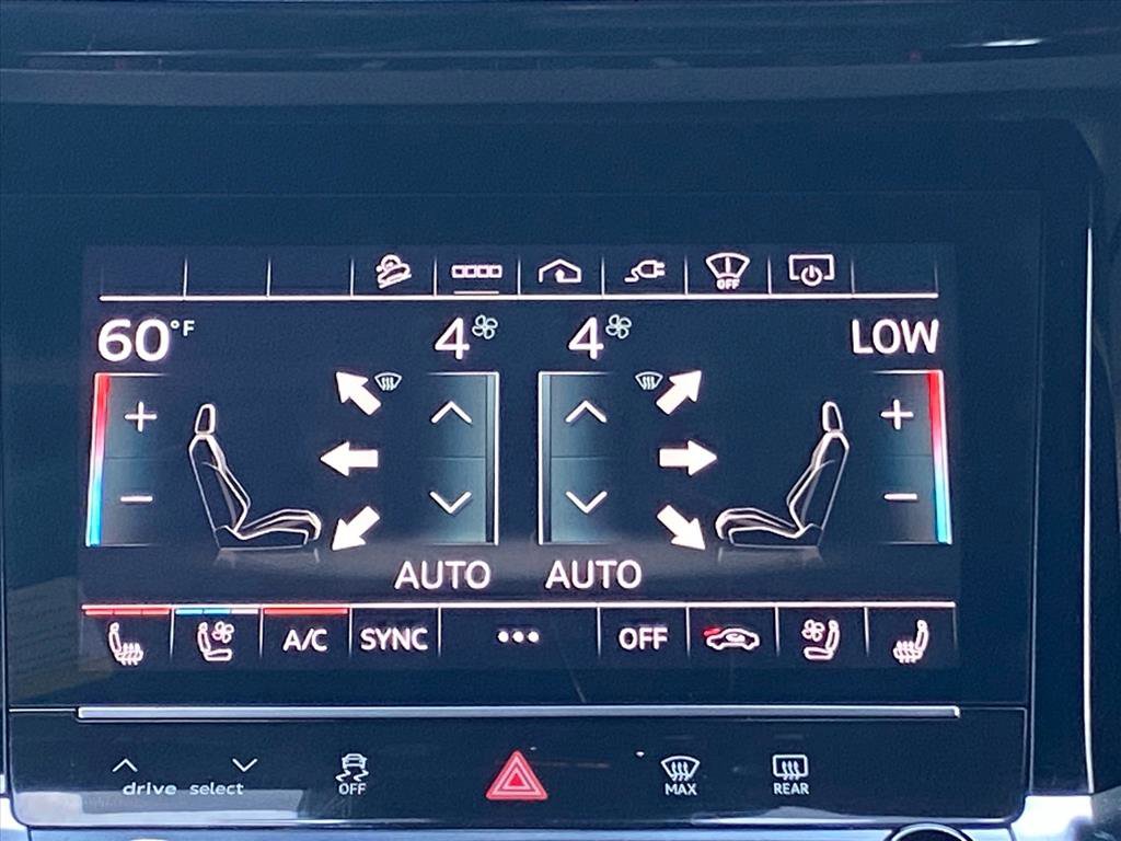 Used 2023 Audi e-tron Chronos w/ Chronos Package image 10