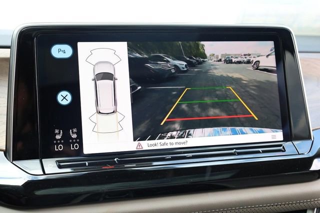 New 2026 Volkswagen Atlas SE image 16