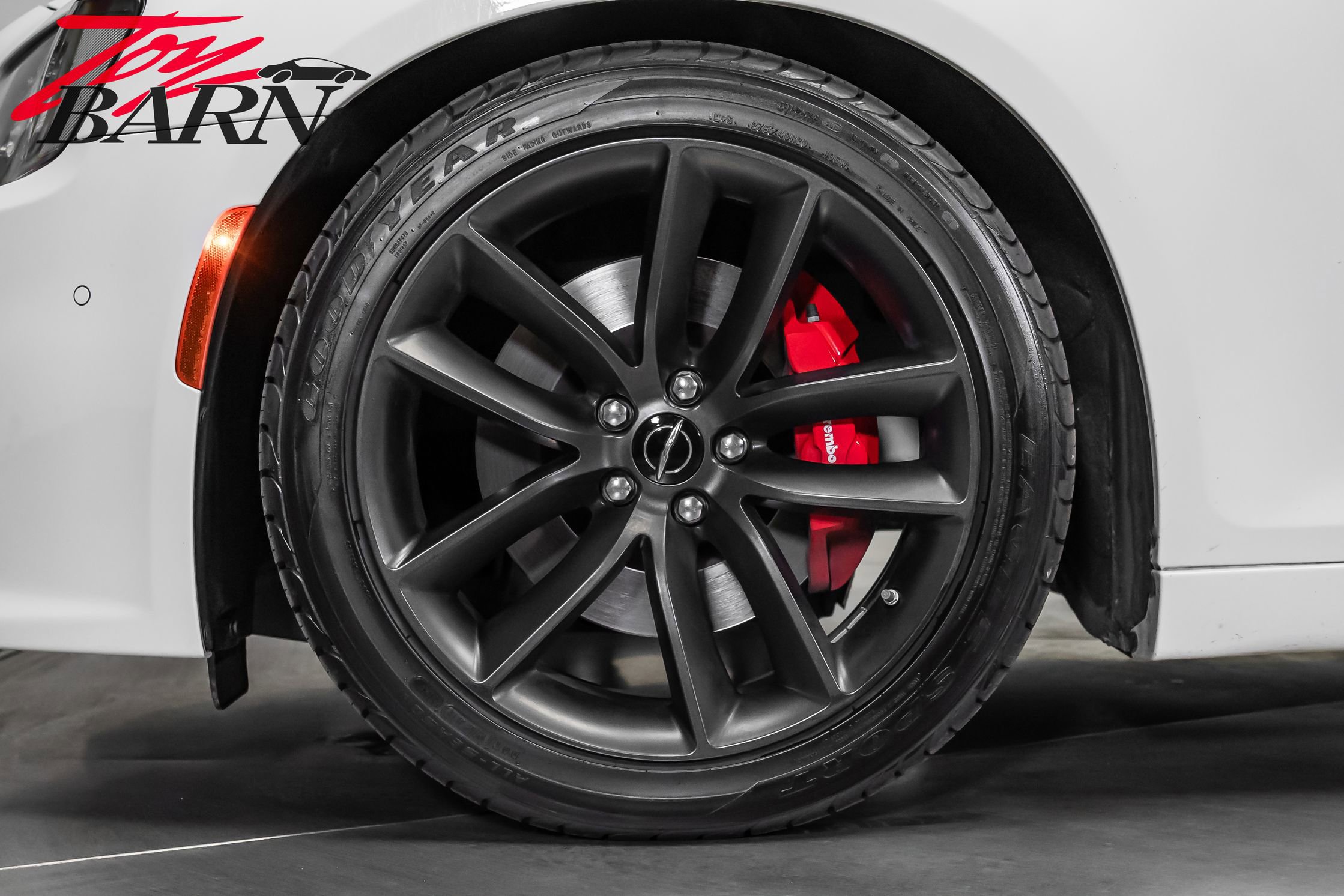Used 2023 Chrysler 300 C RWD image 17