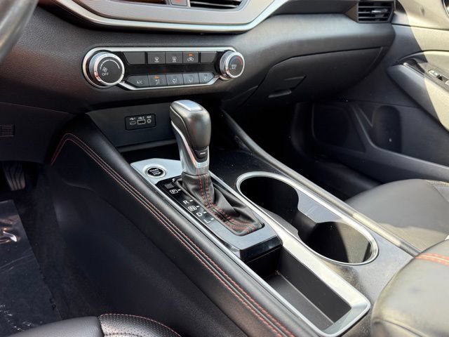 Used 2024 Nissan Altima 2.5 SR FWD image 22