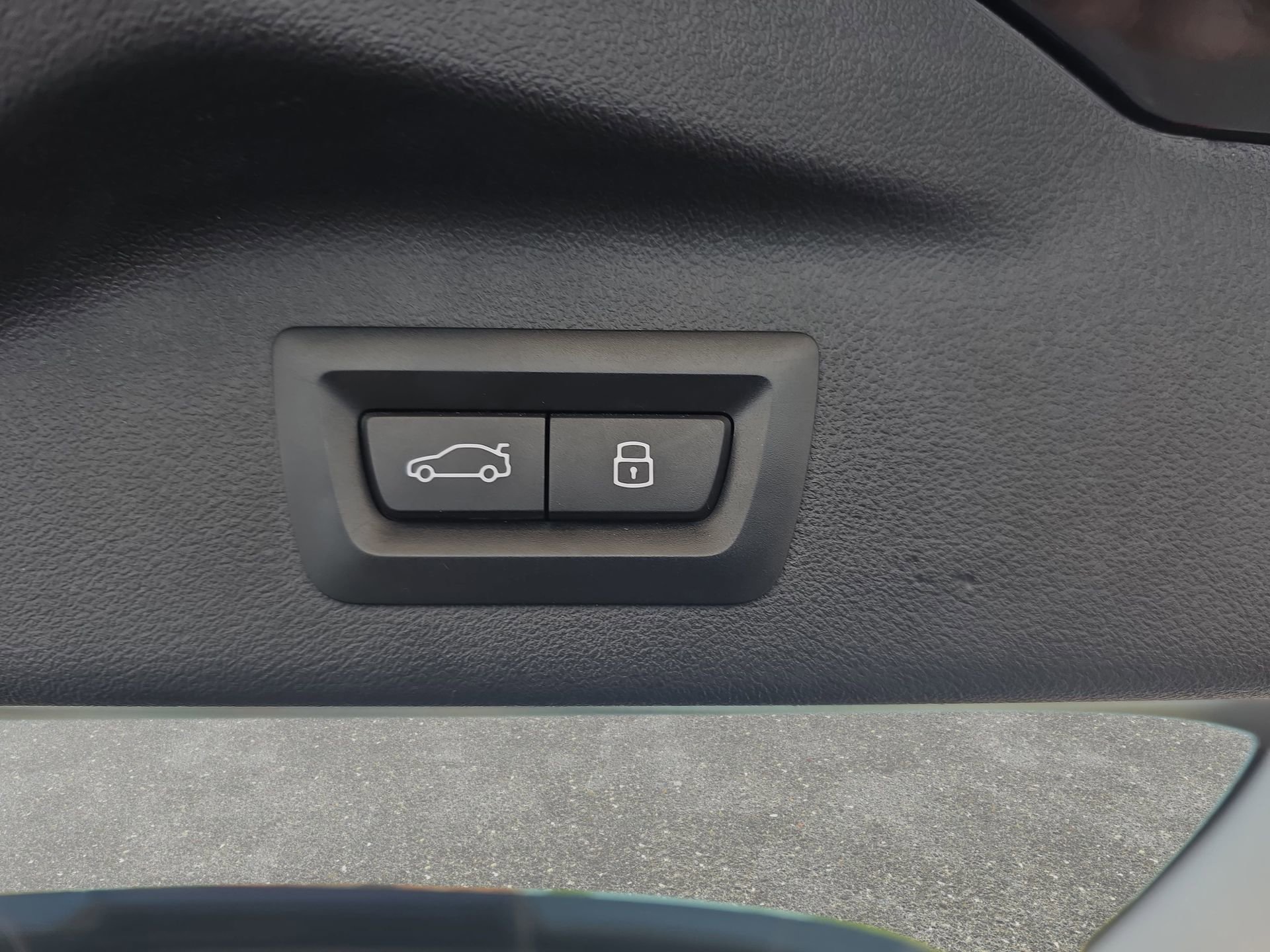 Used 2025 BMW X7 xDrive40i image 13