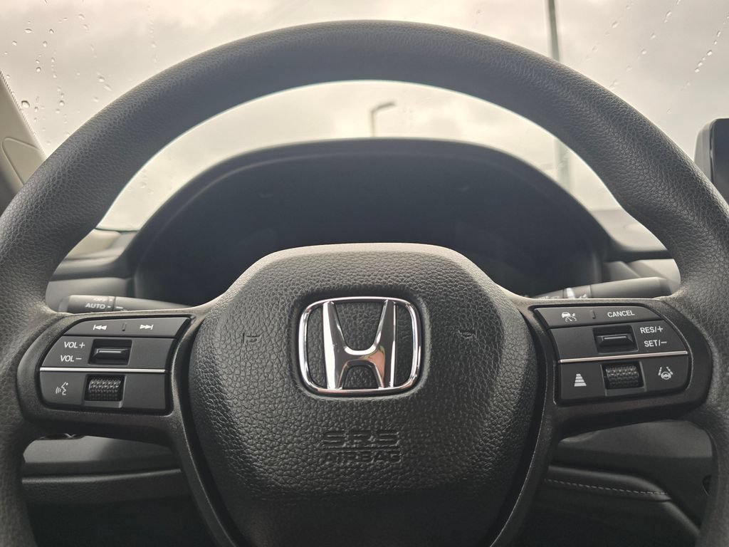 Used 2025 Honda Accord LX image 19
