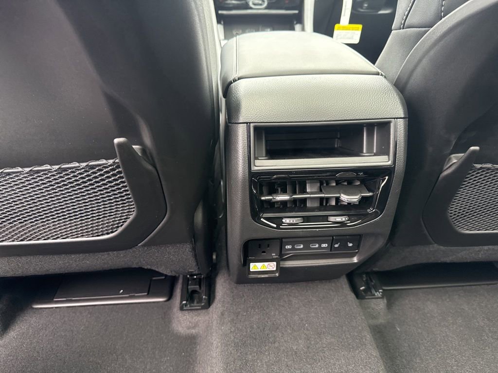 New 2026 Jeep Grand Cherokee Limited image 23