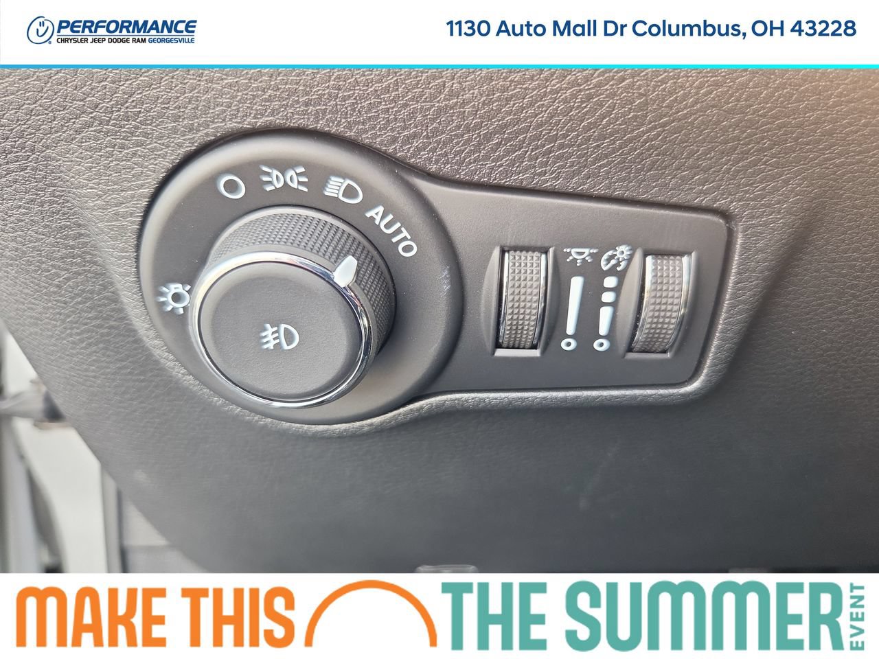 New 2026 Jeep Compass Latitude w/ Sun and Sound Group AWD/4WD image 31