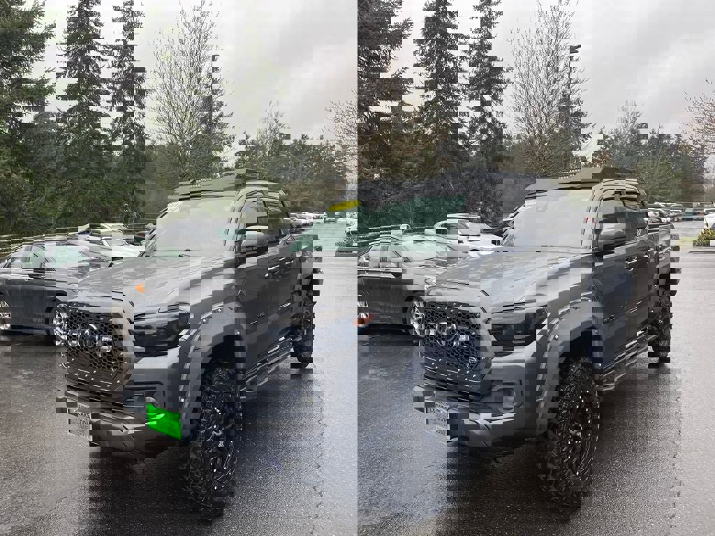 Used 2019 Toyota Tacoma SR5 AWD/4WD image 10