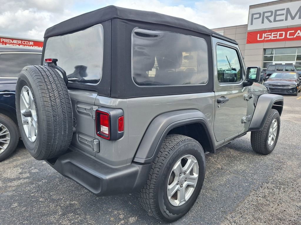 Used 2020 Jeep Wrangler Sport AWD/4WD image 4