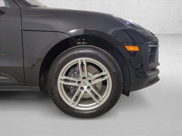 New 2026 Porsche Macan image 12