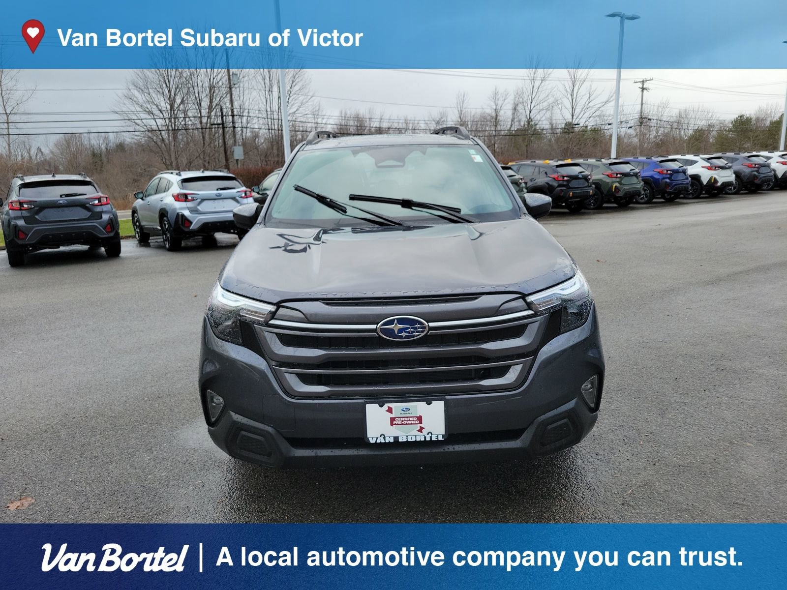 Used 2025 Subaru Forester Premium image 8