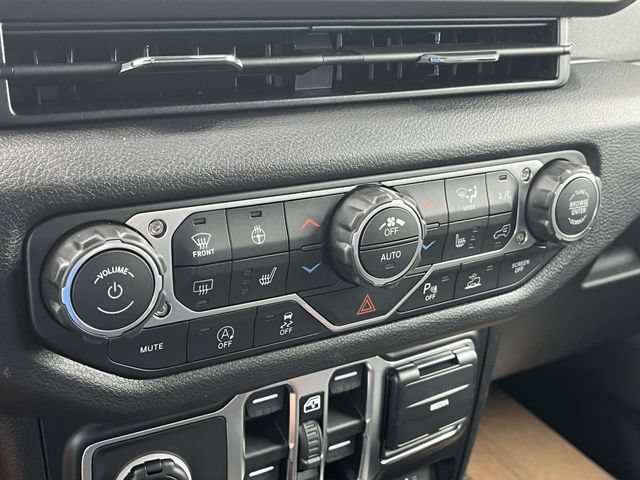 New 2026 Jeep Gladiator Mojave AWD/4WD image 21
