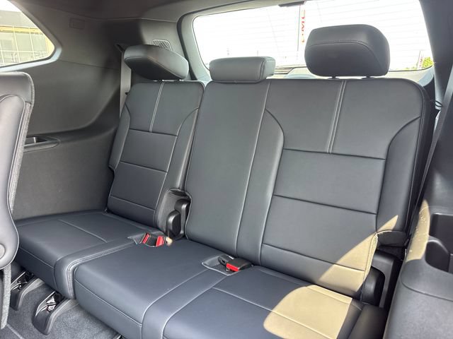 New 2026 GMC Acadia Elevation w/ Black Edition FWD image 12