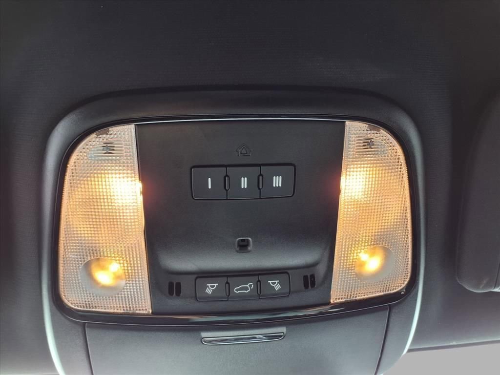 Used 2023 Dodge Durango GT image 15