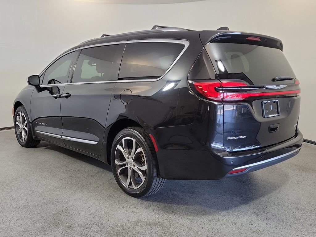 Used 2021 Chrysler Pacifica Pinnacle AWD/4WD image 5